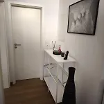 In Muelheim-kaerlich Mülheim-Kärlich