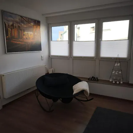 In Muelheim-kaerlich * Mulheim-Karlich